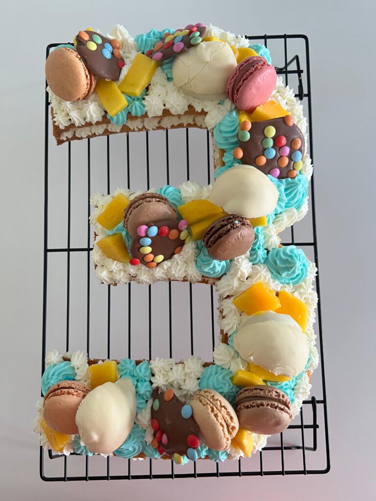 Foto 31 van een taart gemaakt door Ma-Ma's Toertjes